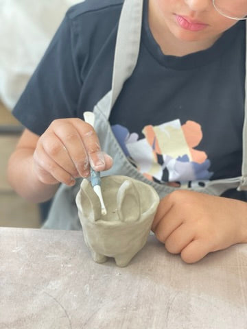 Cours hebdomadaire de céramique pour enfants | 8-12 ans