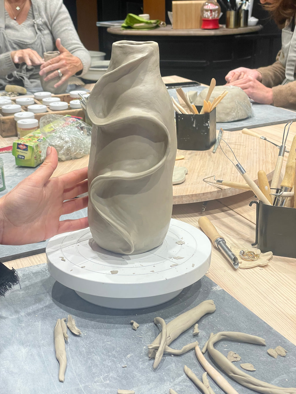 Cours hebdo de 2h30 - Modelage & Décor (Neuilly)