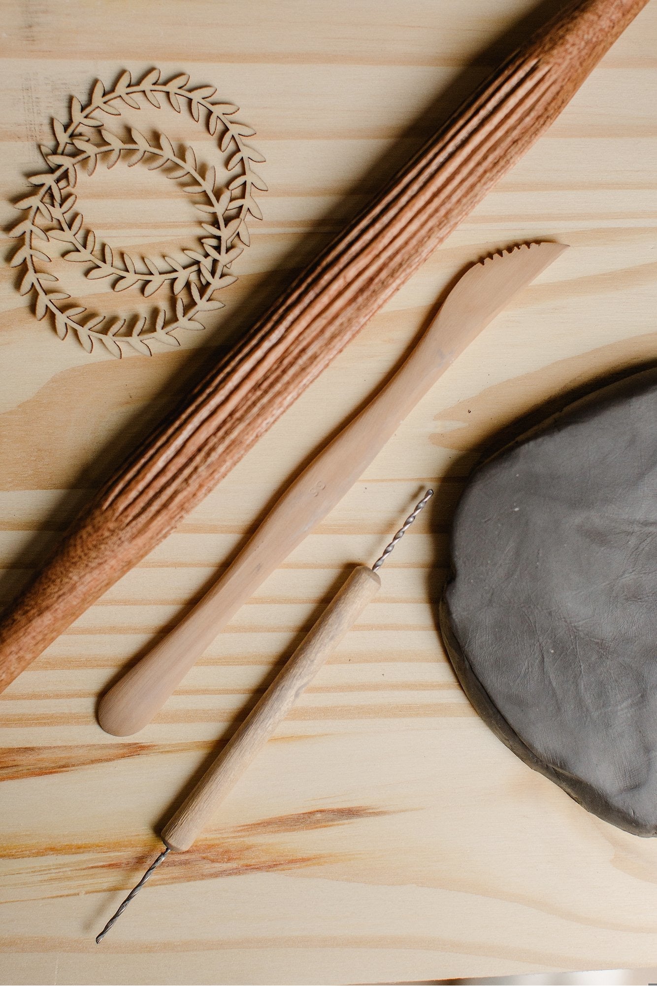 Journée de modelage pour créer de la vaisselle - Pottery Hive & Co - Modelage- 120.00- Pottery Hive & Co