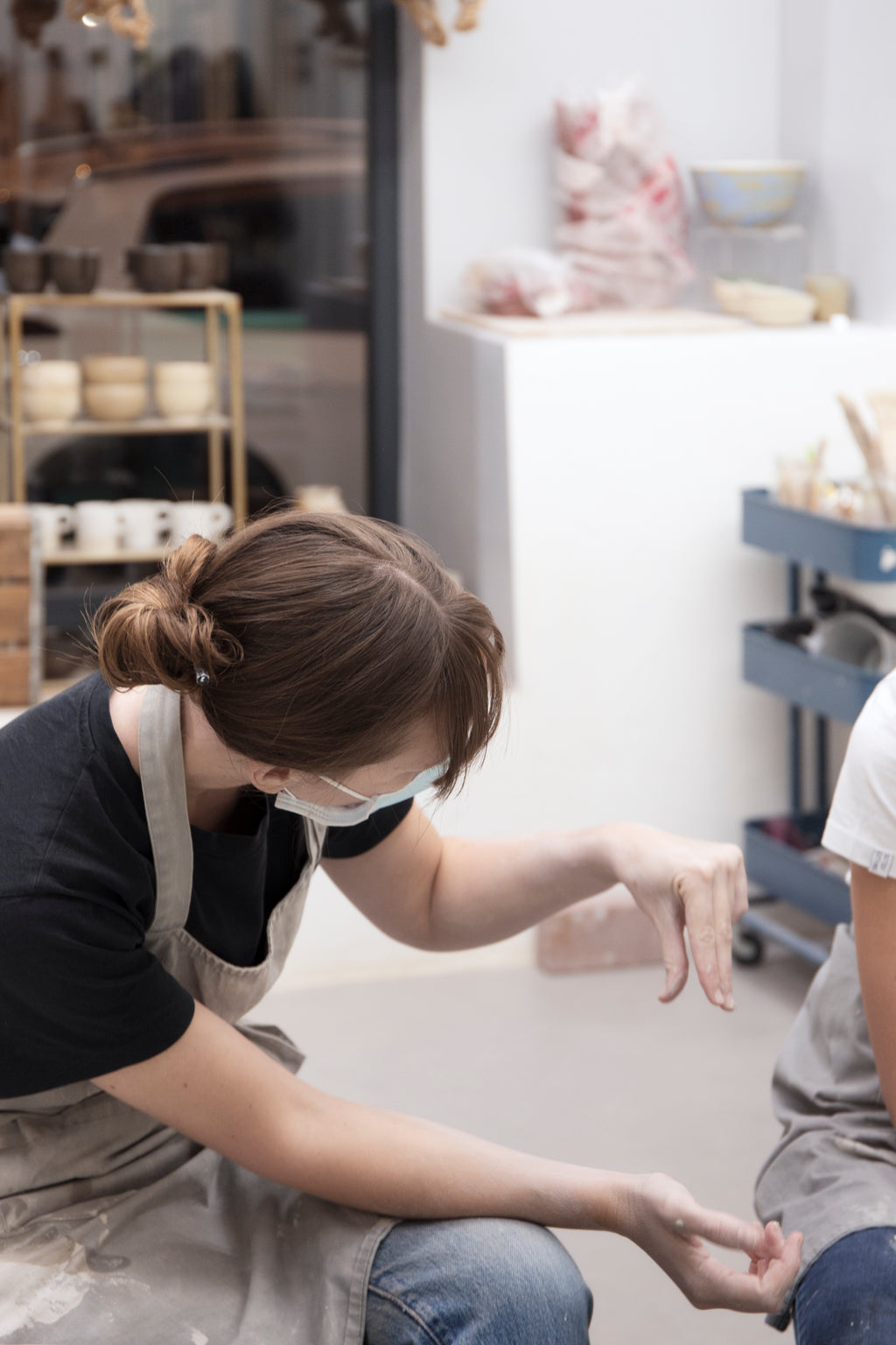 cours de poterie, cours de céramique, modelage, tournage, argile, cours privé