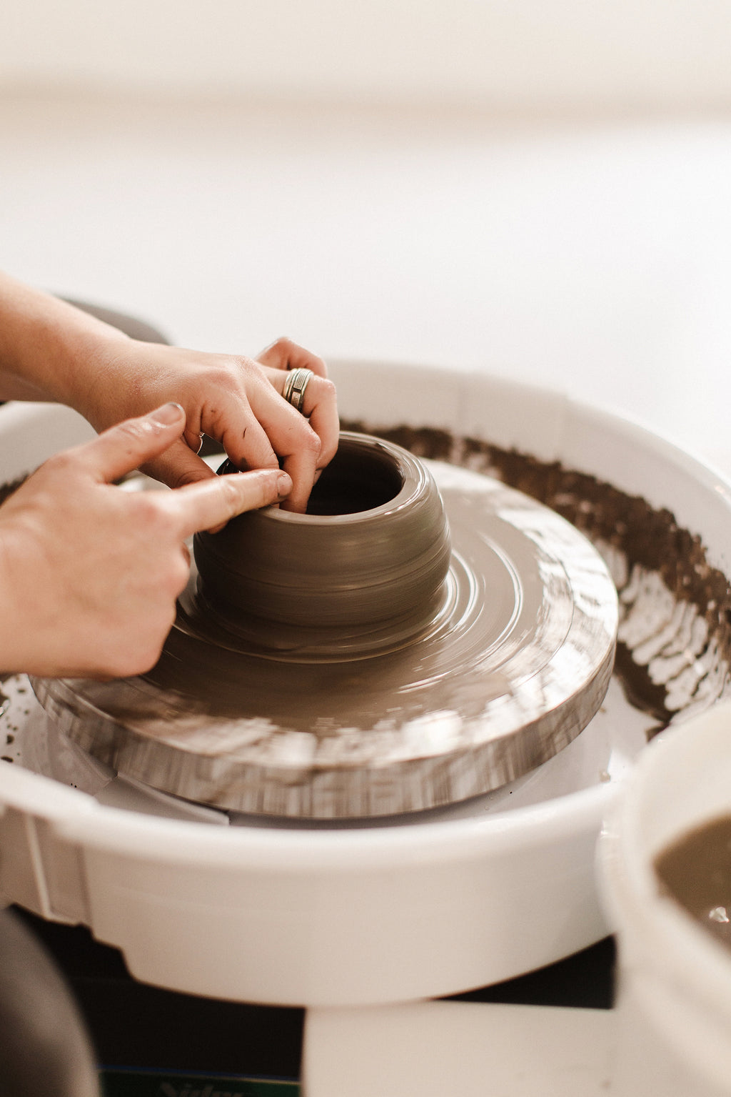 3 Séances - Tournage & Décor - Pottery Hive & Co - Tournage- 140.00- Pottery Hive & Co